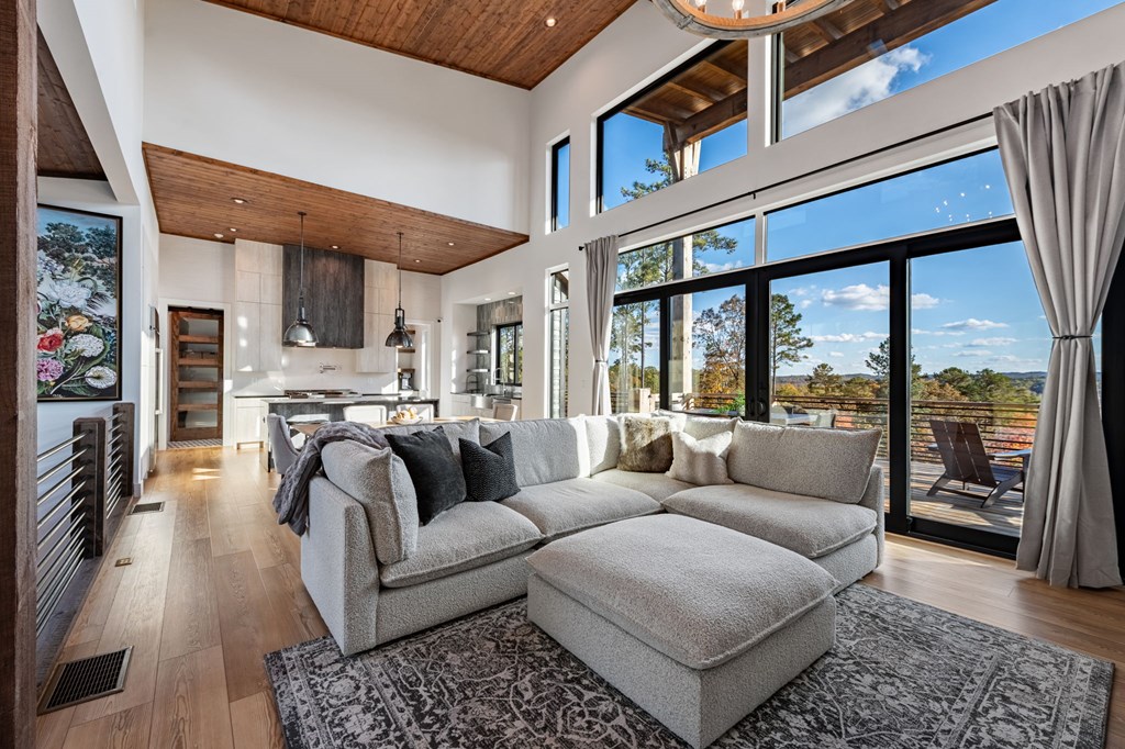 191 High River Landing