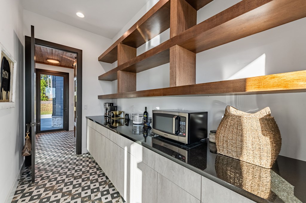 191 High River Landing