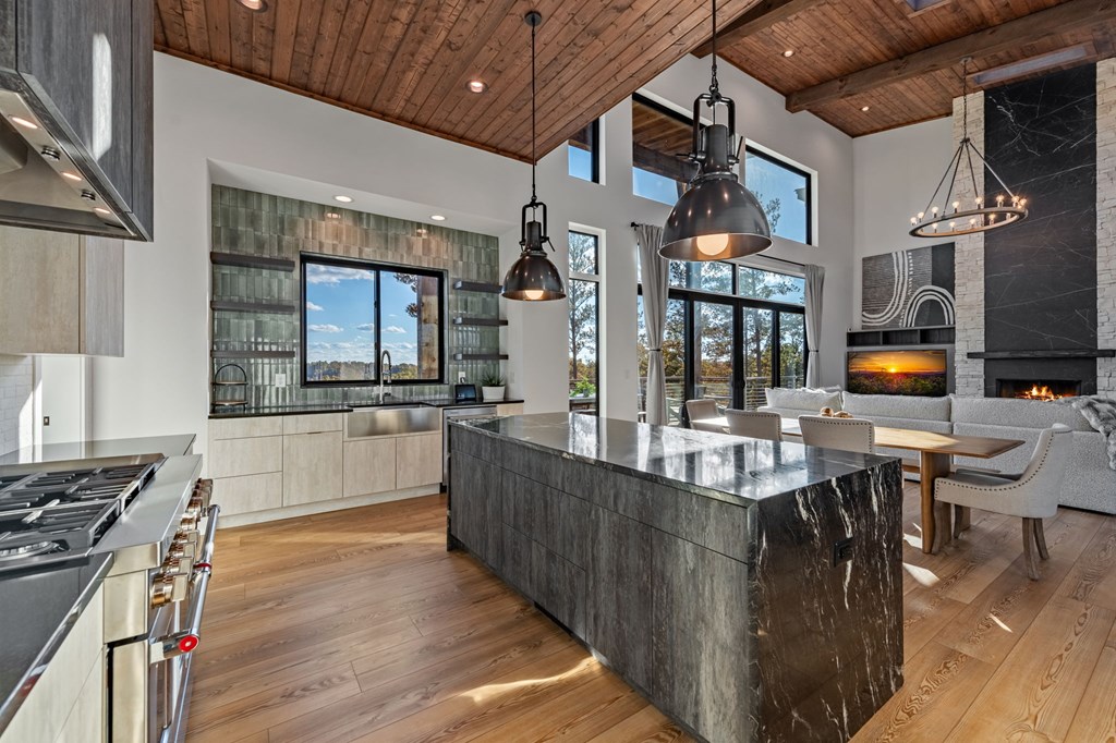 191 High River Landing