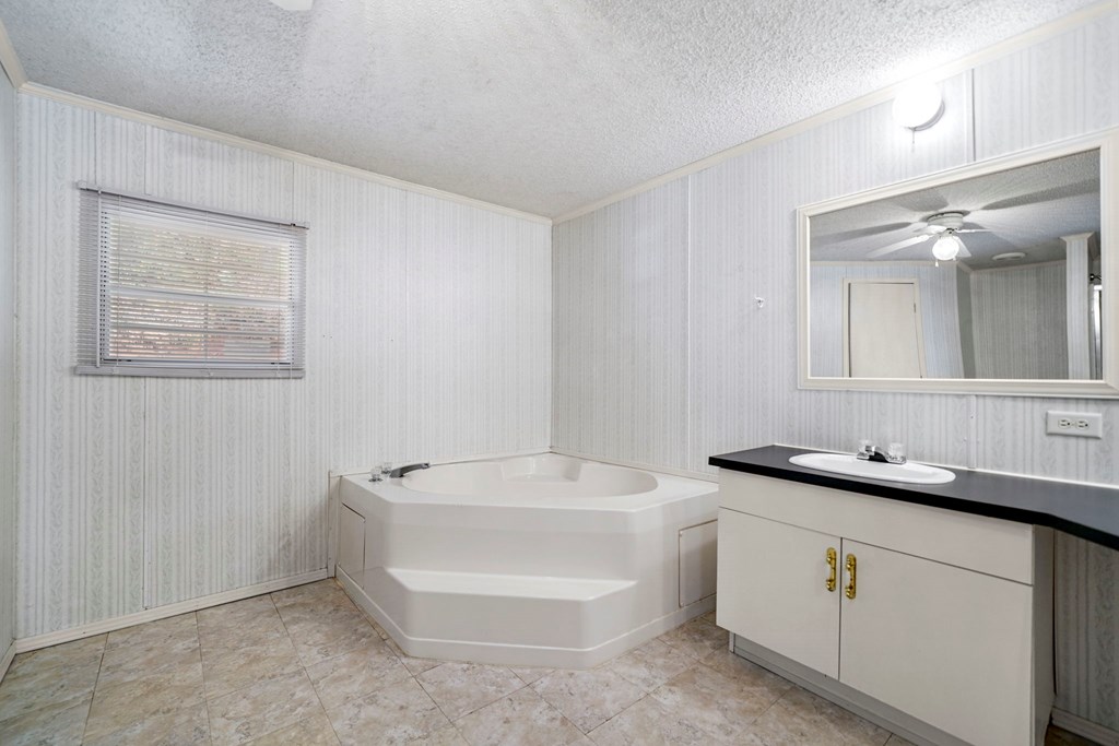 10712 Doublehead Gap Road