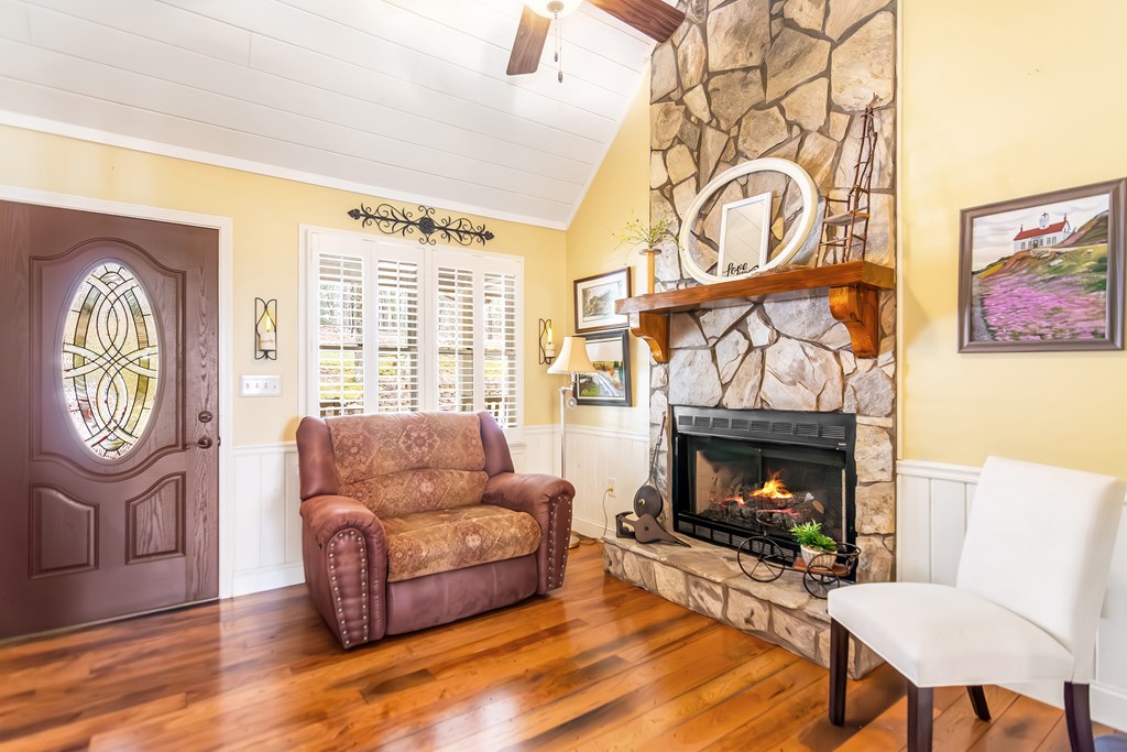 705 Laurel Ridge Drive