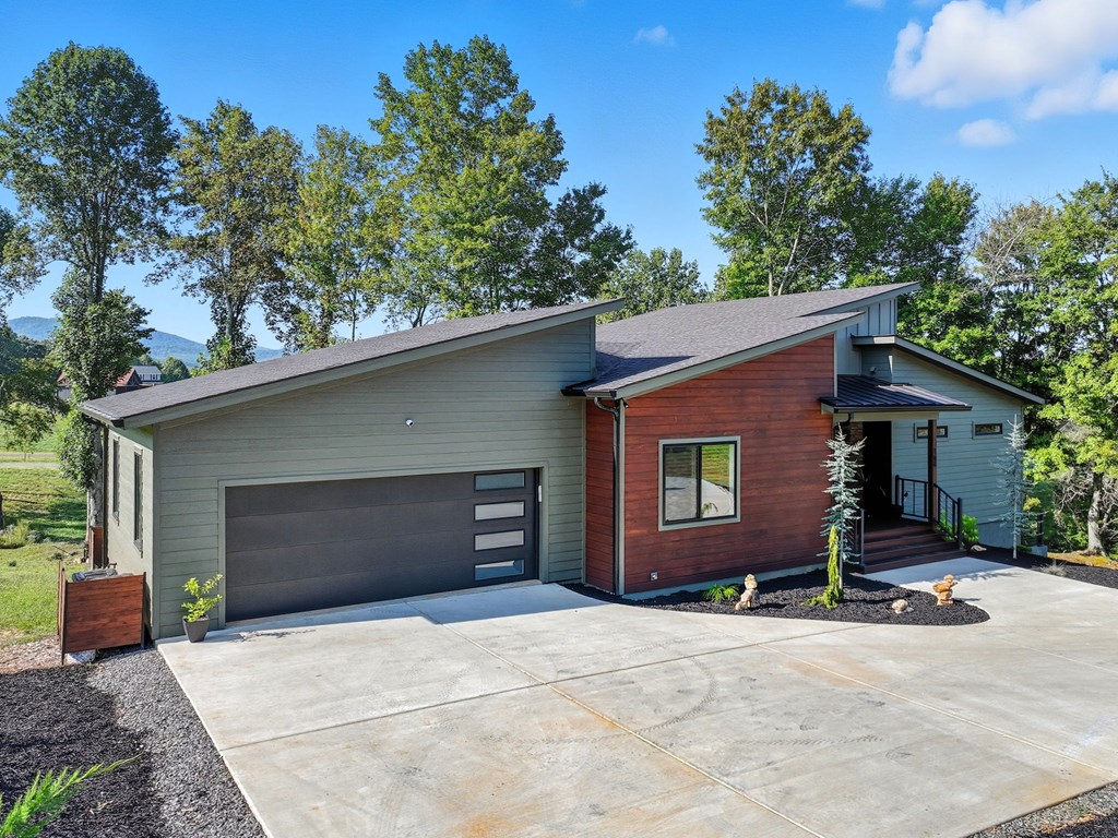 160 Big Valley Drive