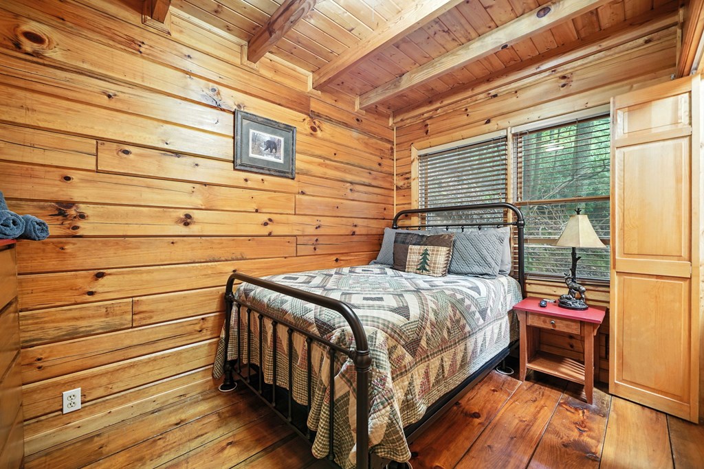 425 River Bend Court