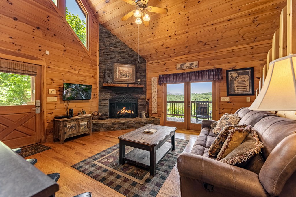 469 Mountain High Drive