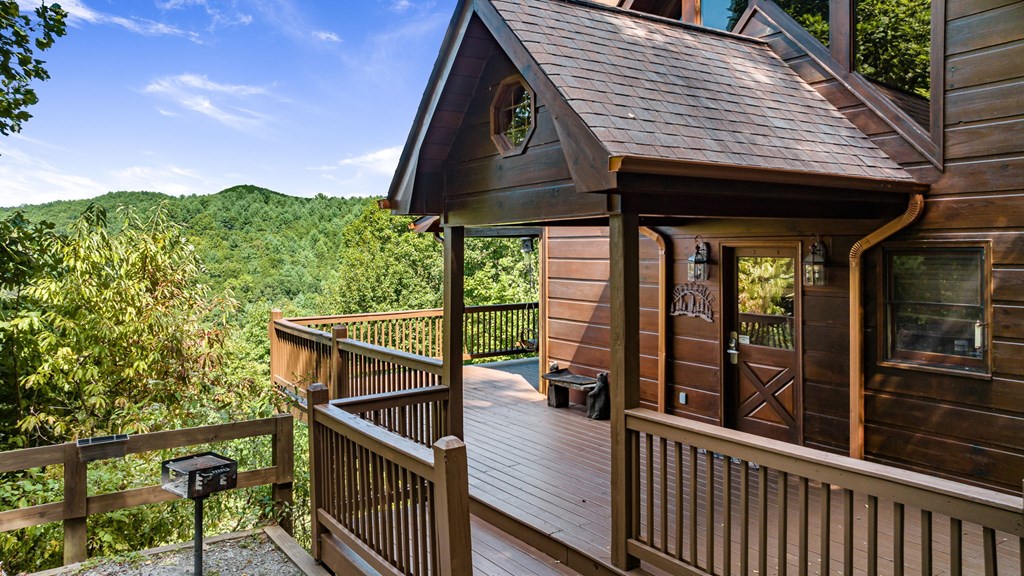 469 Mountain High Drive