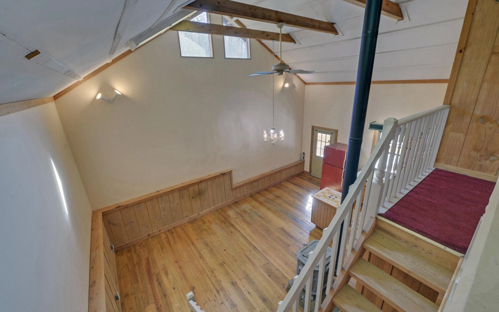 433 Valley Drive