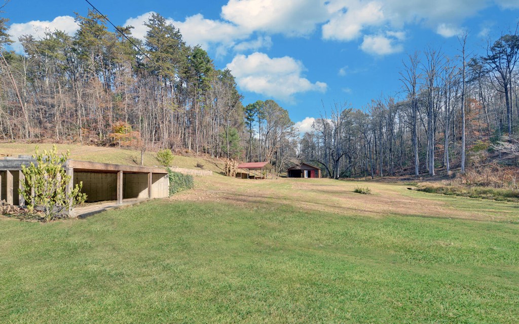 433 Valley Drive