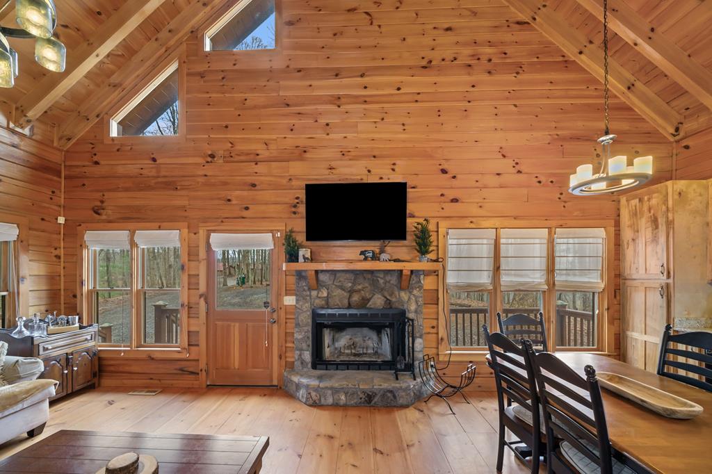 541 Little Bushy Head Road