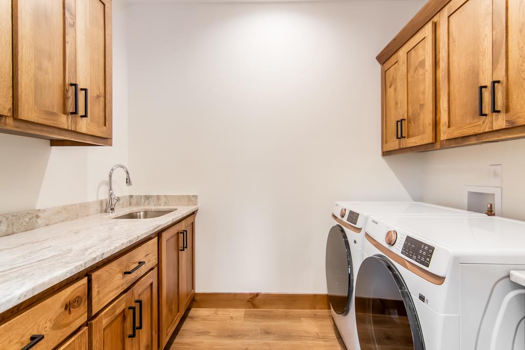 2468 Twisted Oak Road