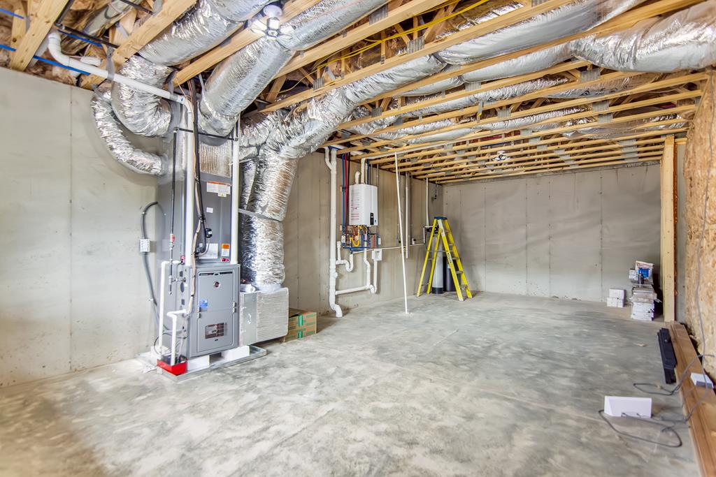 2468 Twisted Oak Road