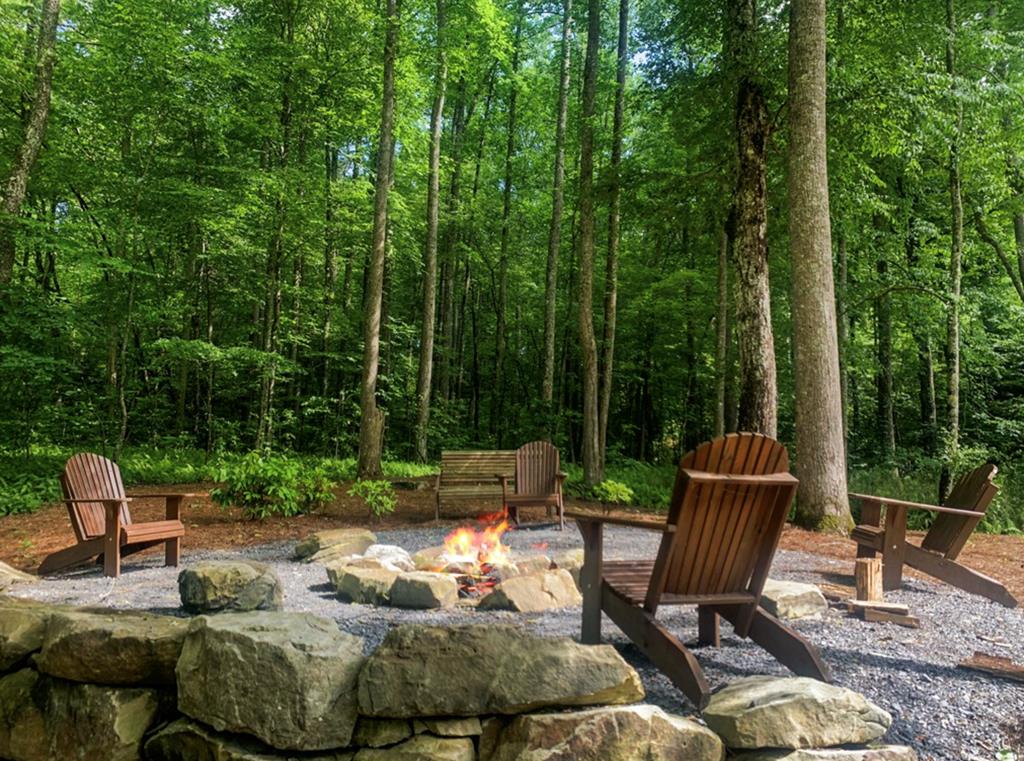 2468 Twisted Oak Road