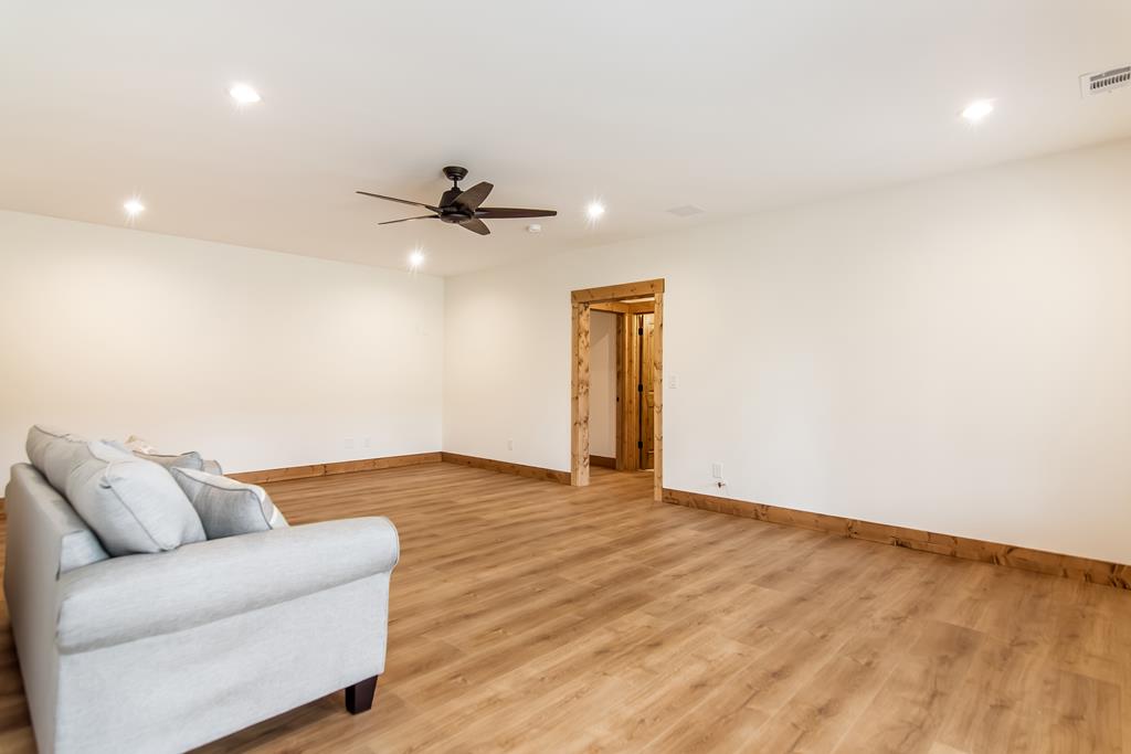 2468 Twisted Oak Road