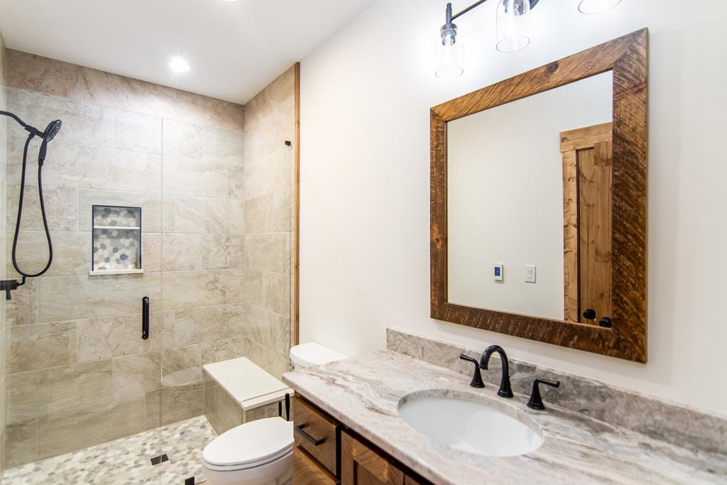 2468 Twisted Oak Road