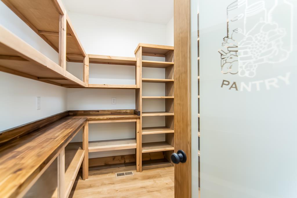 2468 Twisted Oak Road