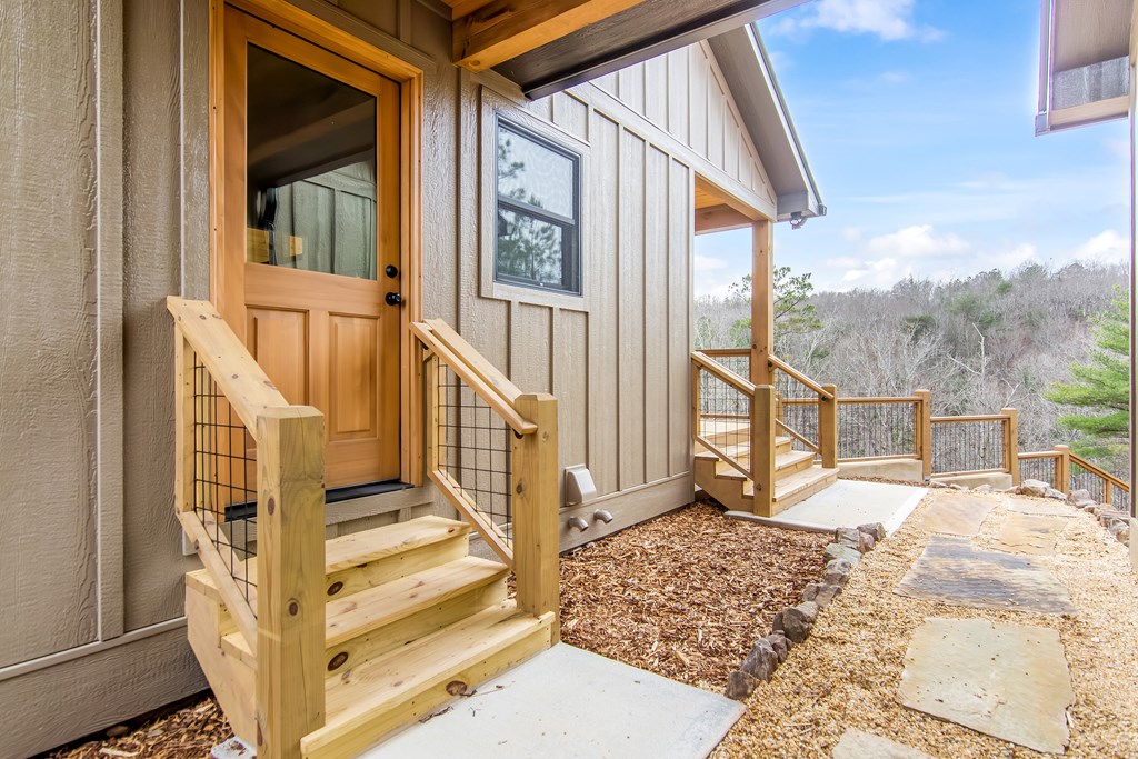 2468 Twisted Oak Road