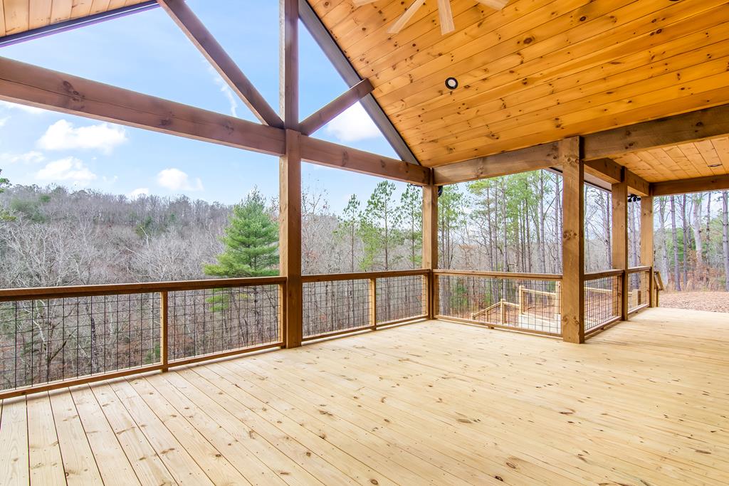 2468 Twisted Oak Road