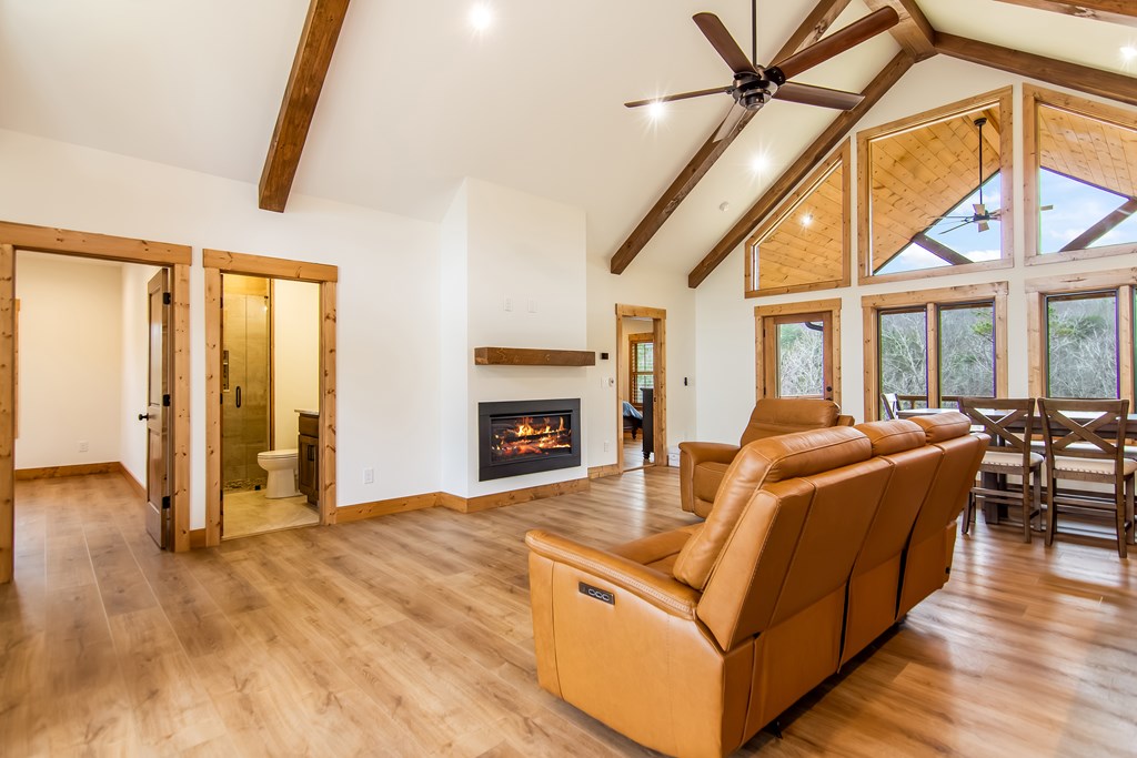 2468 Twisted Oak Road