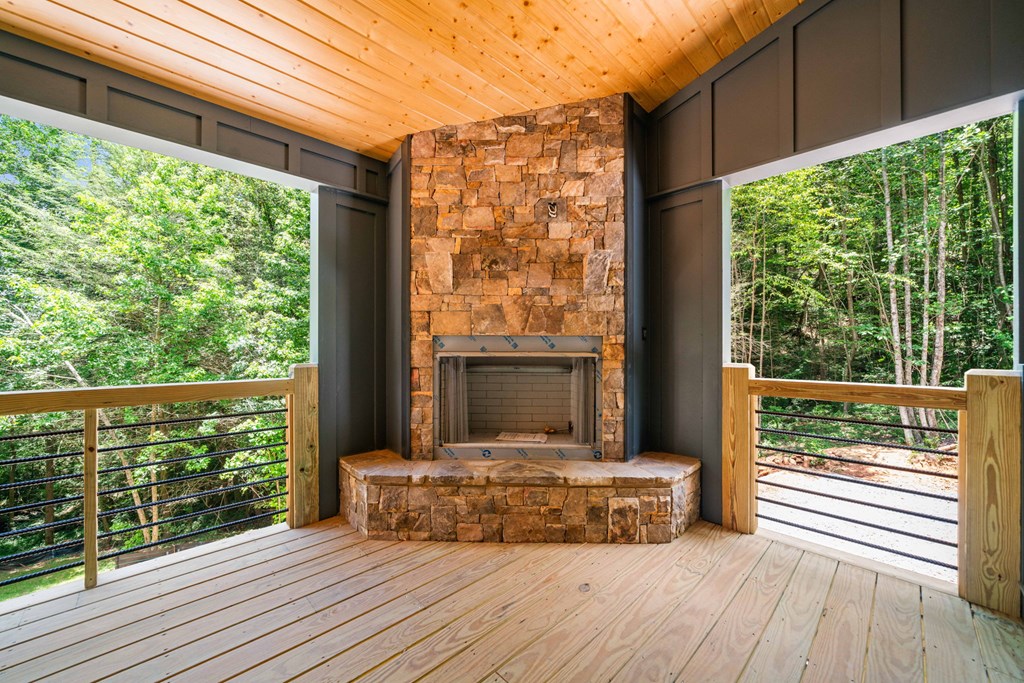 641 Bryant Farm Lane