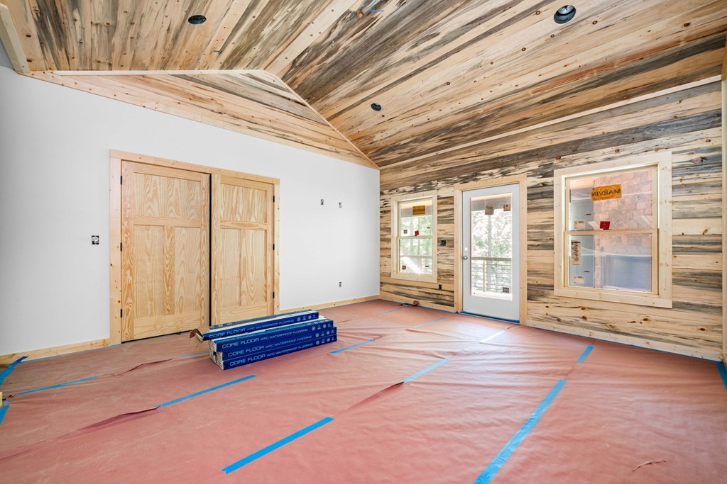 641 Bryant Farm Lane