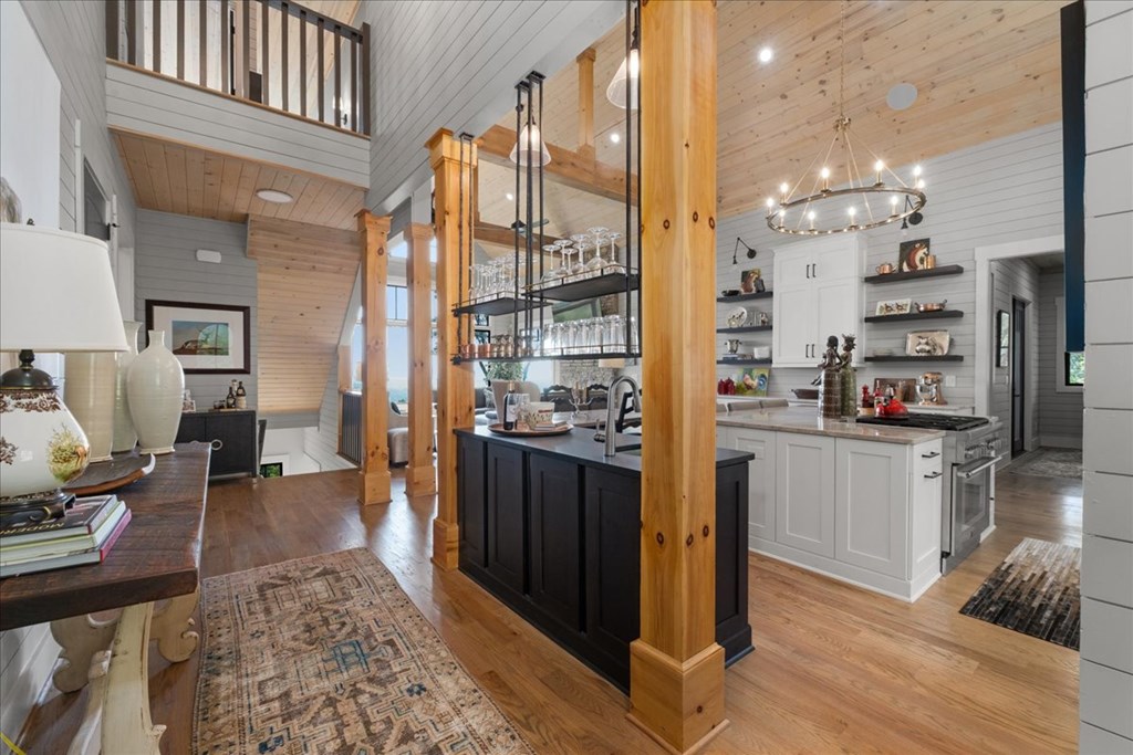 207 Utana Bluffs Trail