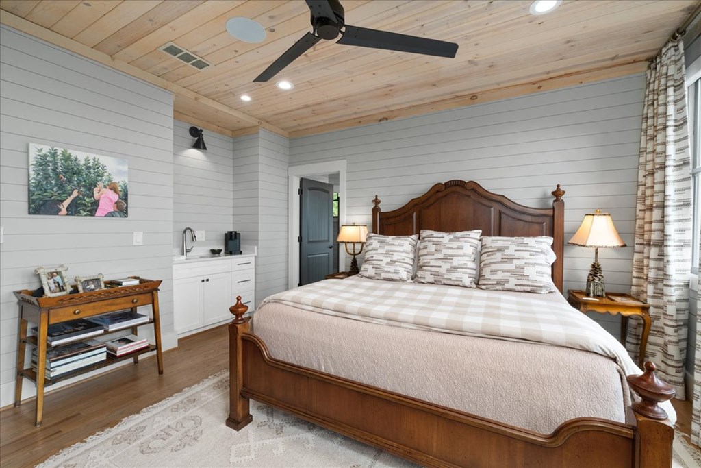 207 Utana Bluffs Trail