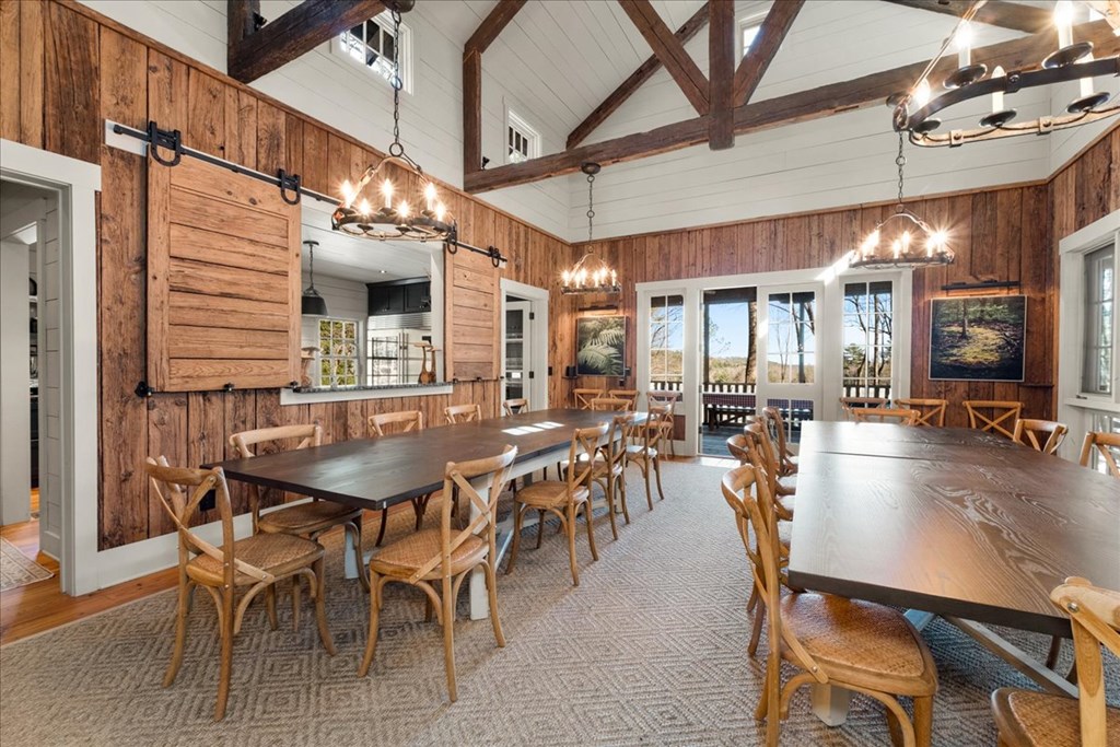 207 Utana Bluffs Trail