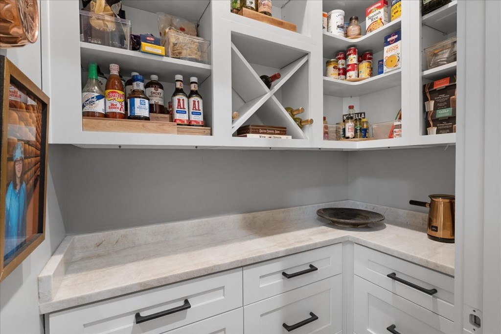 207 Utana Bluffs Trail