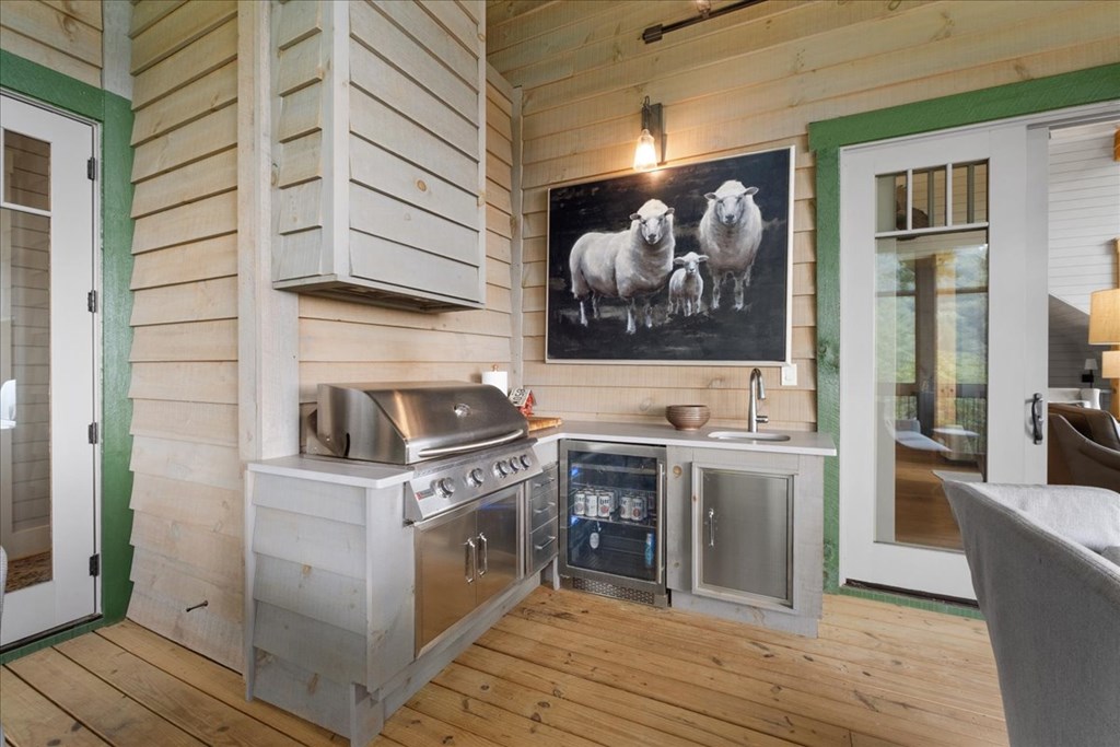 207 Utana Bluffs Trail