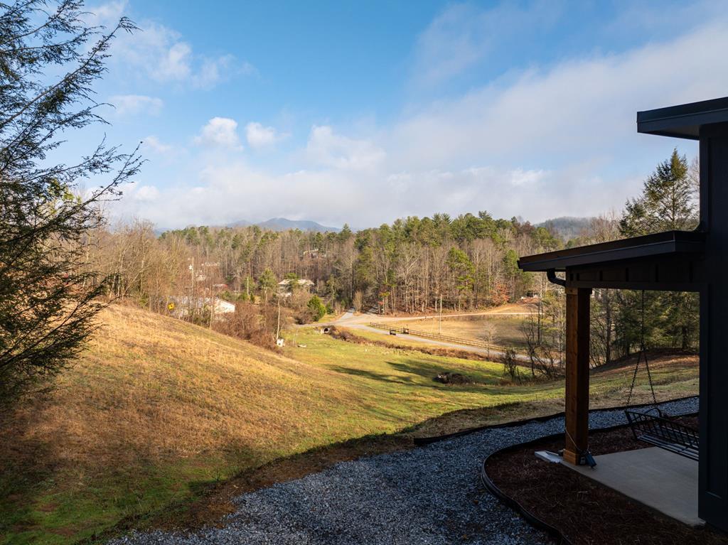 88 Dale Valley Circle