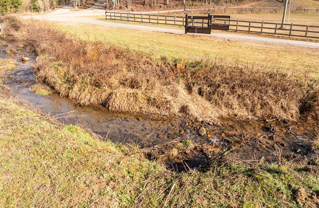 88 Dale Valley Circle