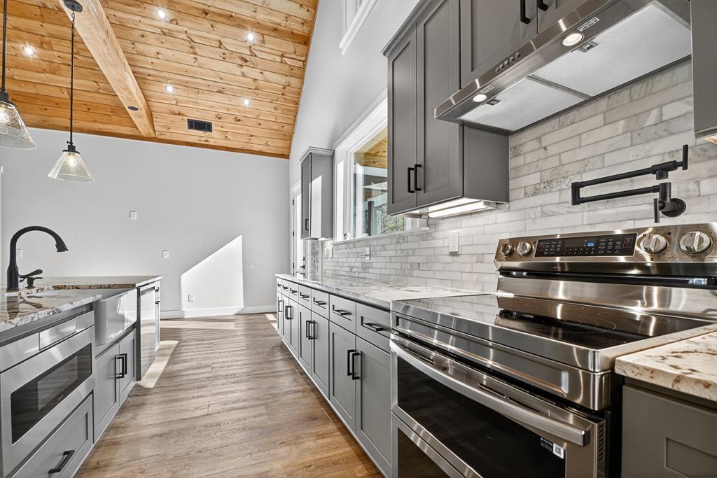 289 Scott Hollow Road