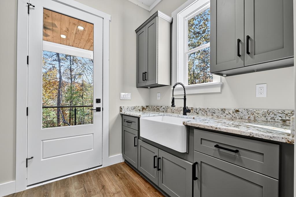 289 Scott Hollow Road