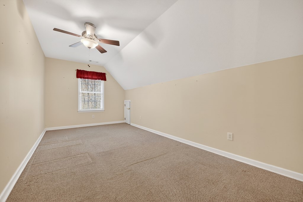 220 Oak Ridge Lane