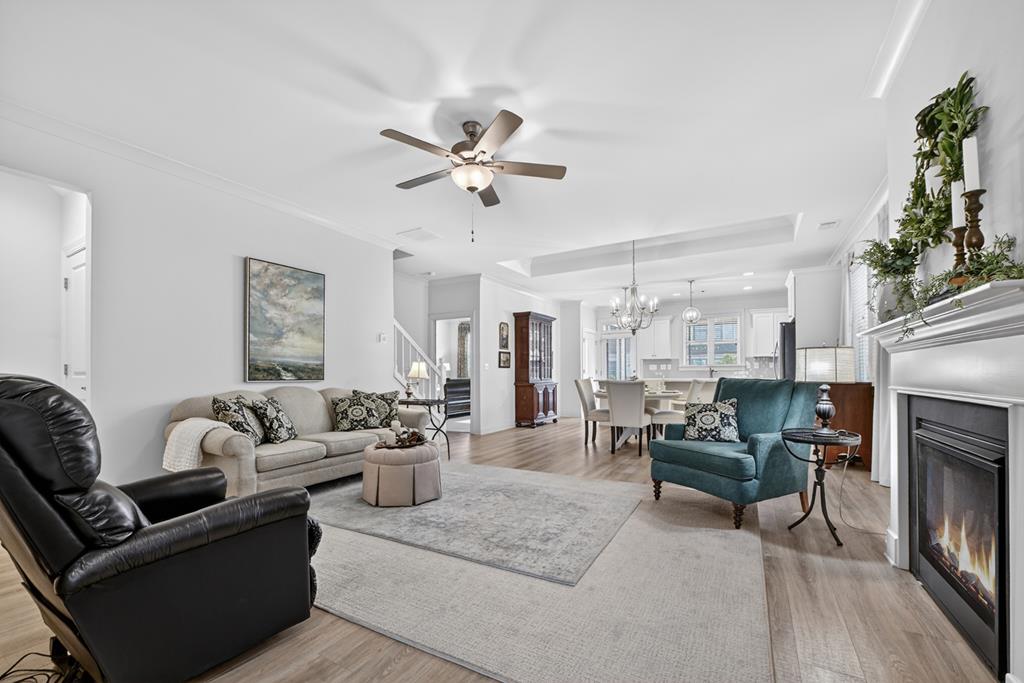 201 Mountain Boulevard