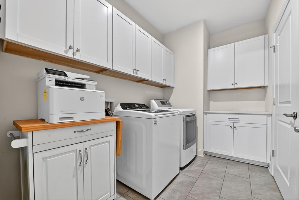 201 Mountain Boulevard