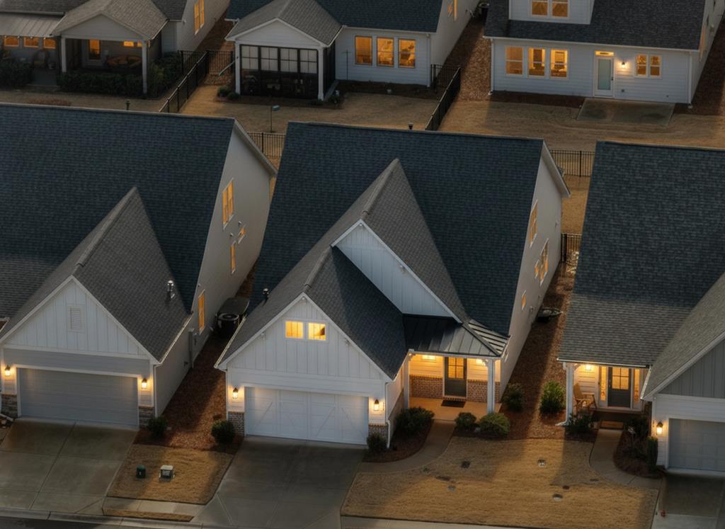 201 Mountain Boulevard