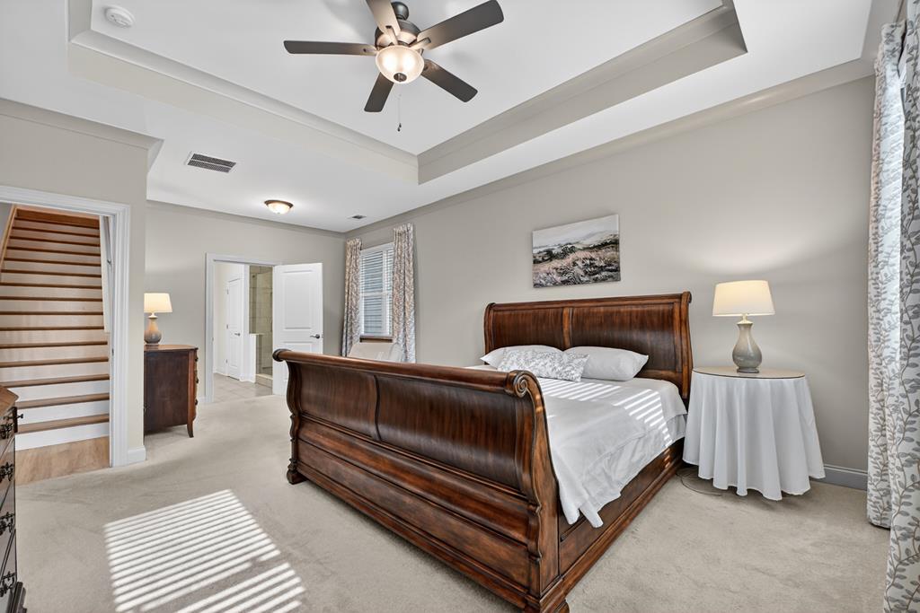 201 Mountain Boulevard