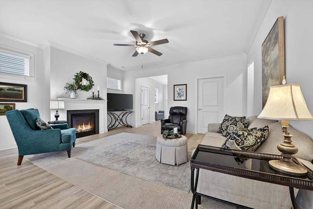 201 Mountain Boulevard