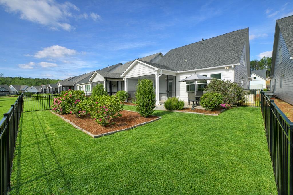 201 Mountain Boulevard