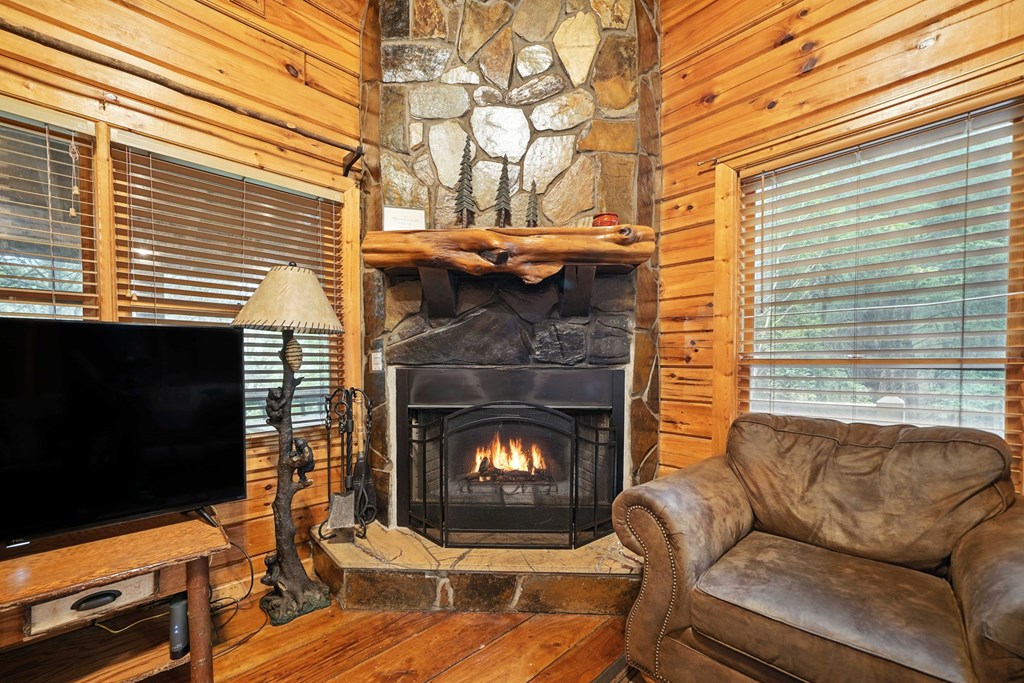 425 River Bend Court