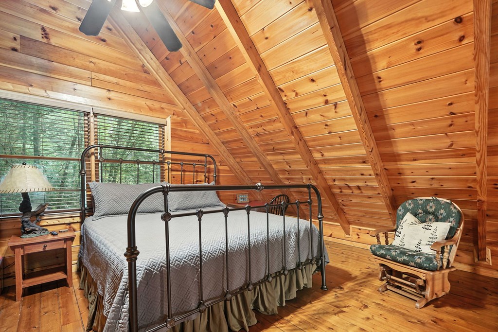 425 River Bend Court