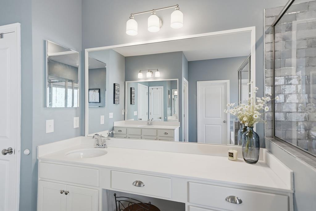 218 Highland Pointe Drive