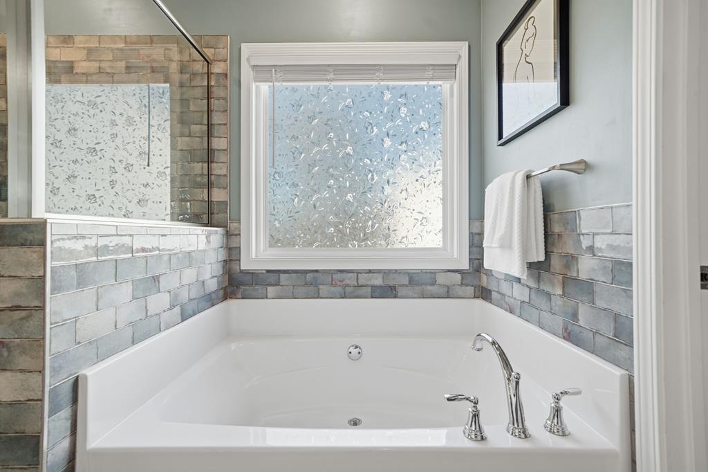 218 Highland Pointe Drive