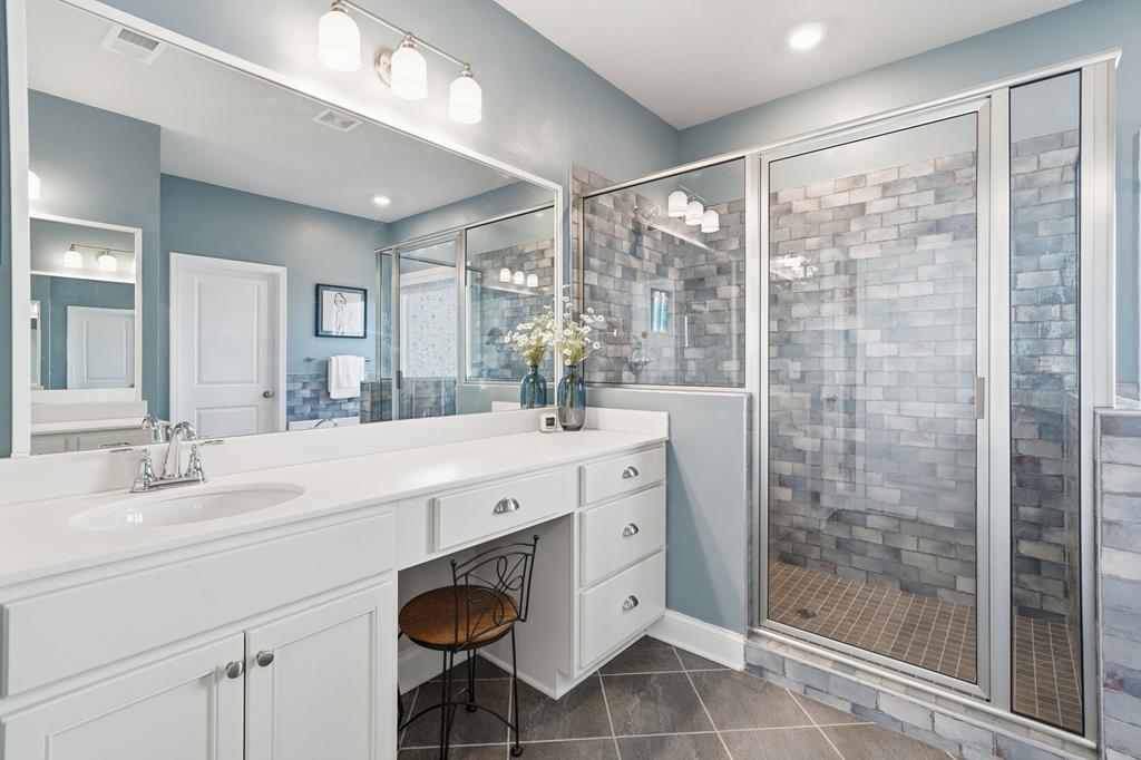 218 Highland Pointe Drive