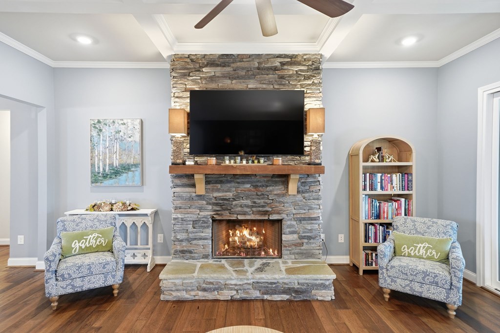 218 Highland Pointe Drive