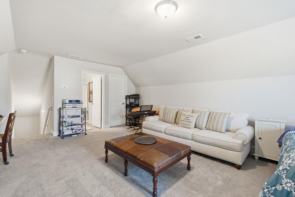 218 Highland Pointe Drive