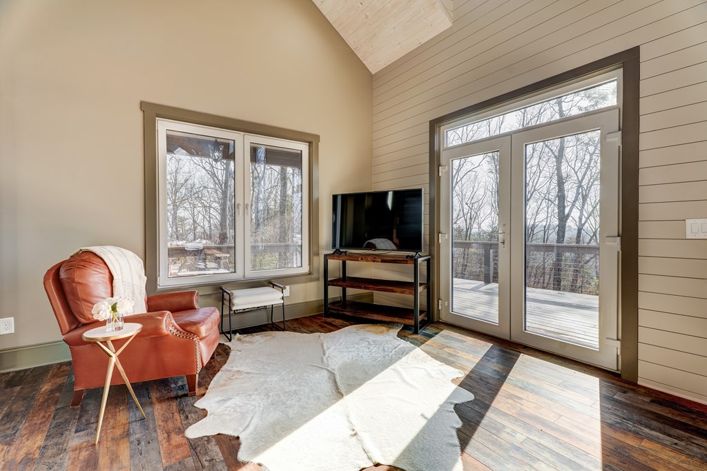 105 Yonah View Drive