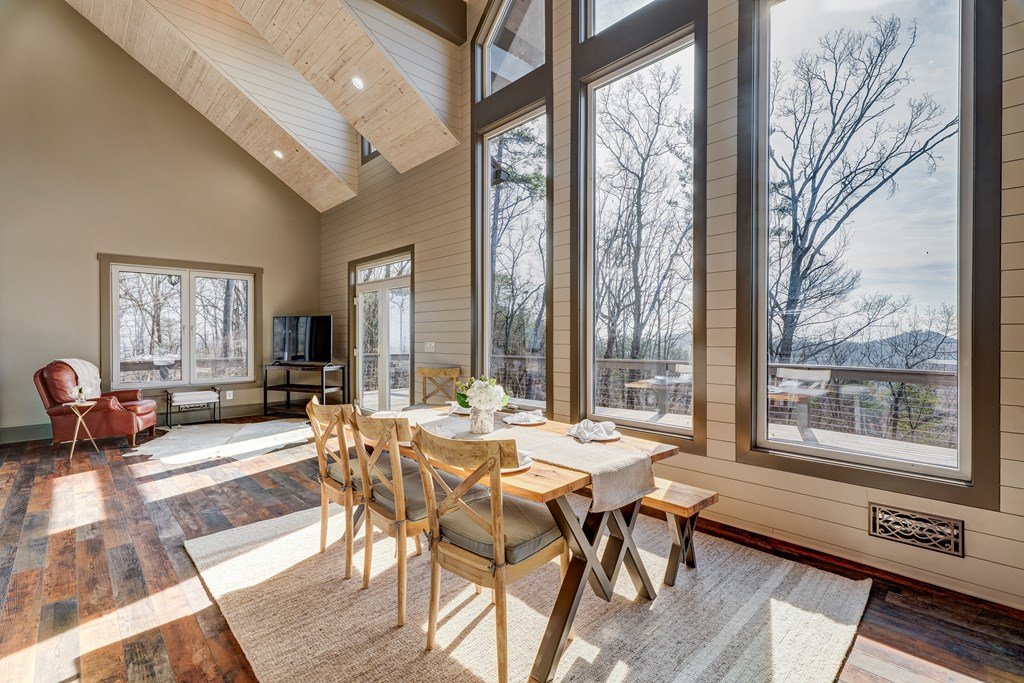 105 Yonah View Drive