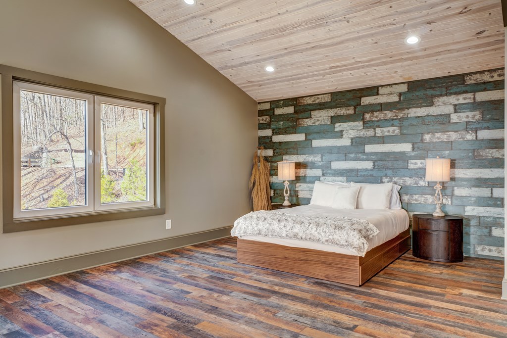 105 Yonah View Drive