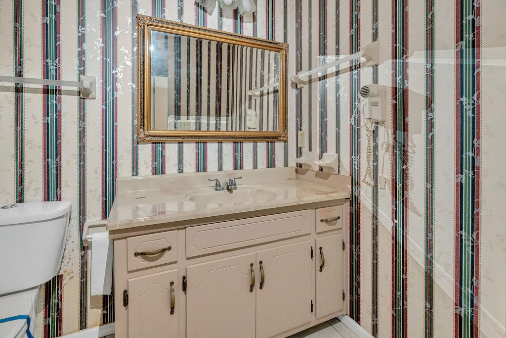 5300 Yellow Creek Road